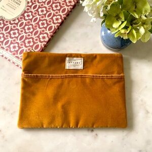 Sézane Gold Velvet Pouch